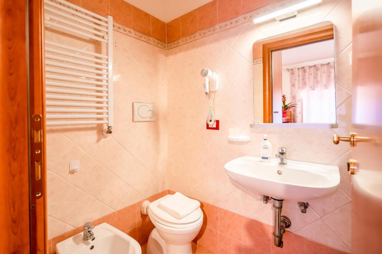 Booking Now Rome-Address Via Palestro,56- Breakfast Included מראה חיצוני תמונה